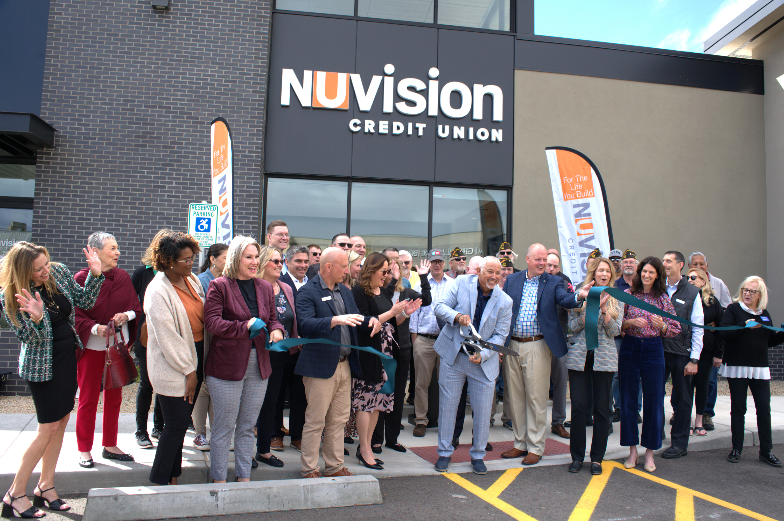 DBSI Joins Nuvision Credit Union to Celebrate Grand Opening of New Mesa Longbow Branch